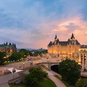 Fairmont Chateau Laurier Gold Experience 5*, Ottawa Canada